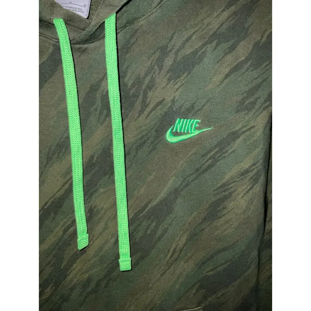 Nike Green Drawstring Large Camouflage Hoodie Size M